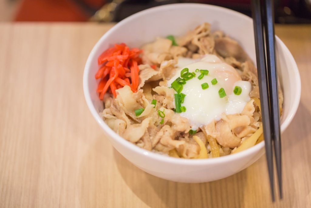 温泉蛋牛丼